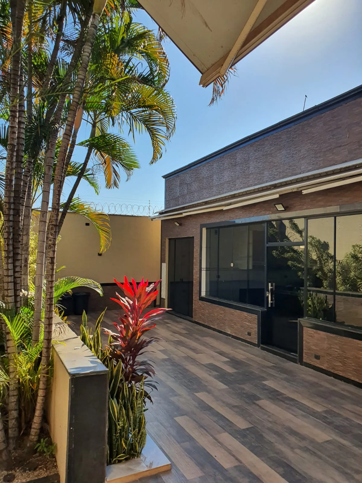 Deck e área externa do Residencial Colibri